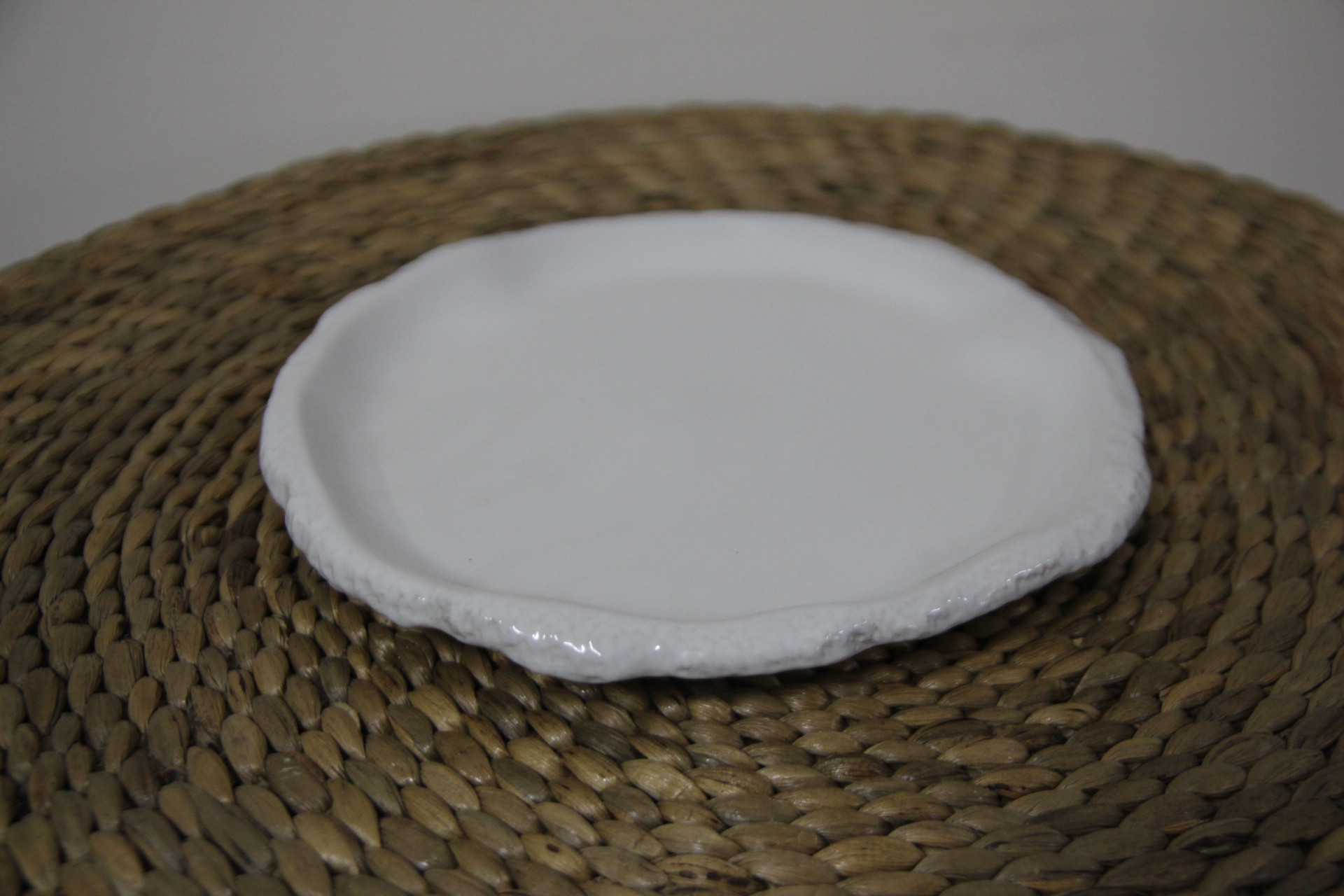 Plate asimetris coral